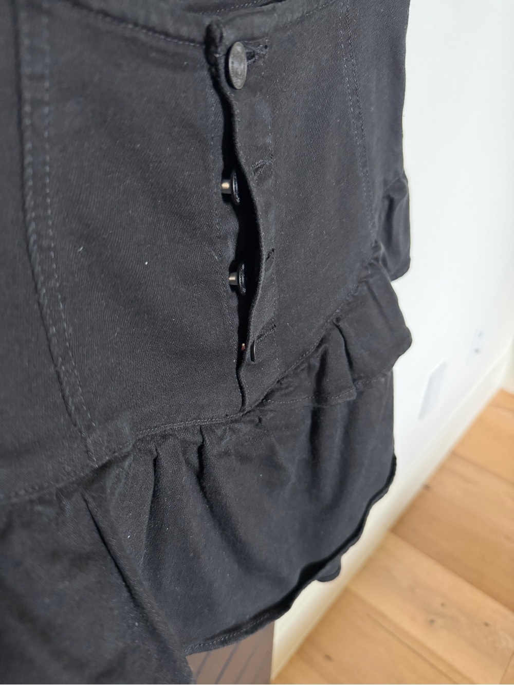 Mother denim miniskirt. Size 26. Excellent condition! - Picture 6 of 8